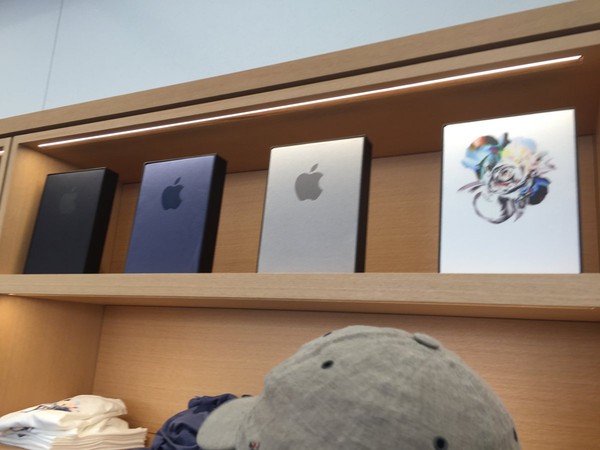 Những sản phẩm Apple hiếm c&oacute; kh&oacute; t&igrave;m m&agrave; fan n&agrave;o cũng th&iacute;ch m&ecirc; - Ảnh 25.