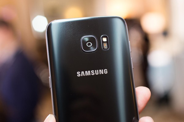 Chống bụi, chống nước chỉ là phụ, đây mới là điểm khiến Galaxy S7 đáng đồng tiền - Ảnh 1.