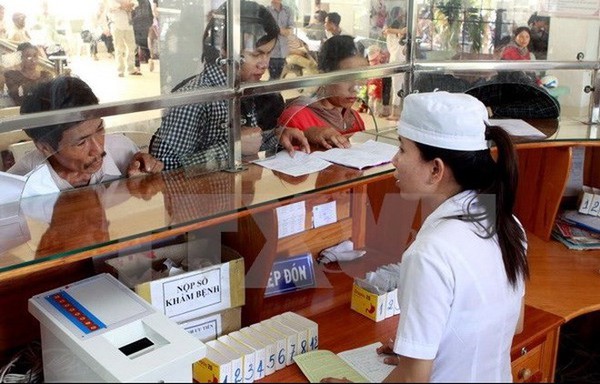 Từ h&ocirc;m nay 1/3, gi&aacute; viện ph&iacute; tăng 30% - Ảnh 1.