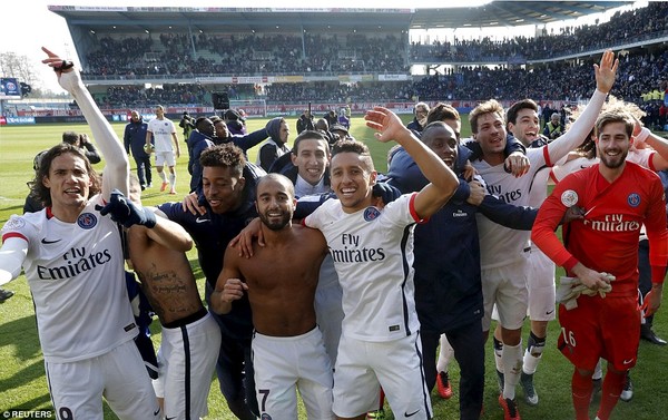Thắng hủy diệt 9-0, PSG lập kỷ lục vô địch sớm 8 vòng đấu - Ảnh 4.