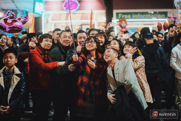 Giao thừa nghĩa l&agrave; ấm &aacute;p v&agrave; y&ecirc;u thương như thế n&agrave;y đ&acirc;y! - Ảnh 3.