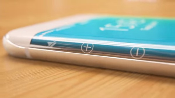 Concept iPhone 7 k&eacute;o gi&atilde;n m&agrave;n h&igrave;nh y chang ghế xếp Việt Nam năm 90 - Ảnh 2.