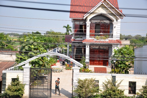 Vụ trộm nổ s&uacute;ng v&agrave;o nh&agrave; B&iacute; thư huyện ở Long An: Th&acirc;n thế kh&oacute; ngờ của kẻ cầm đầu băng nh&oacute;m - Ảnh 2.