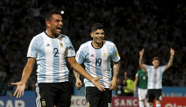 Brazil &ldquo;chết hụt&rdquo; trước Paraguay&nbsp; - Ảnh 3.