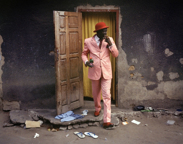 Tín đồ thời trang ở Congo: “Có tiền sẽ mua một đôi giày thay vì mua đất để ở” - Ảnh 3.