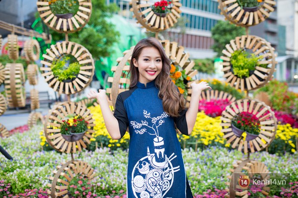 Ngắm c&aacute;c c&ocirc; n&agrave;ng hot girl khoe vẻ xinh tươi, rạng rỡ với &aacute;o d&agrave;i đ&oacute;n Xu&acirc;n - Ảnh 3.