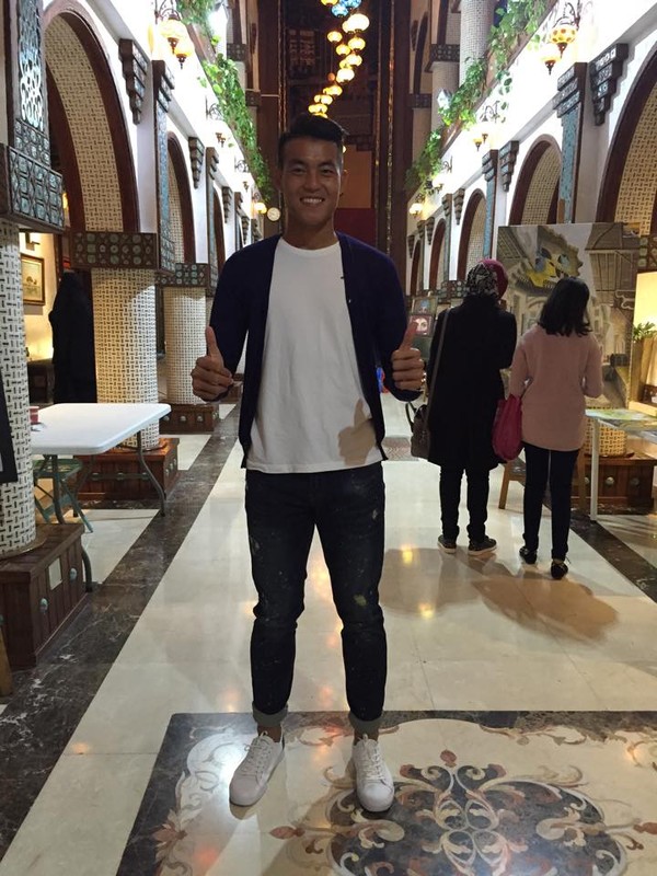 Cầu thủ U23 Việt Nam thích thú dạo phố Qatar - Ảnh 5.