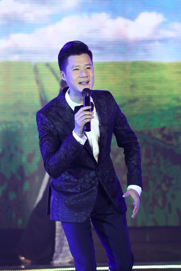 Minh Hằng, Yến Trang đối lập phong cách trên sân khấu - Ảnh 7.