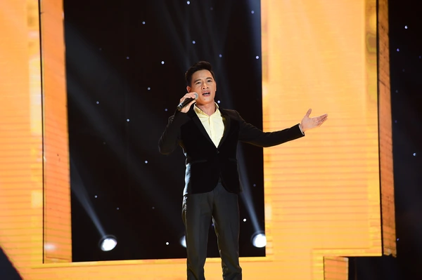 Thần tượng Bolero: Ch&agrave;ng trai 18 tuổi được Quang Linh th&iacute;ch v&igrave; ng&acirc;y thơ, trong s&aacute;ng - Ảnh 10.