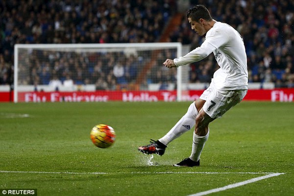 Ronaldo lập hat-trick trong chiến thắng hủy diệt của Real Madrid trước Espanyol - Ảnh 3.