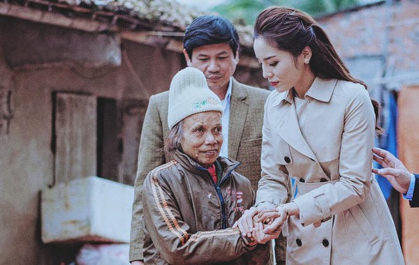 Tìm hiểu tính cách của sao Việt qua trang phục từ thiện - Ảnh 5.