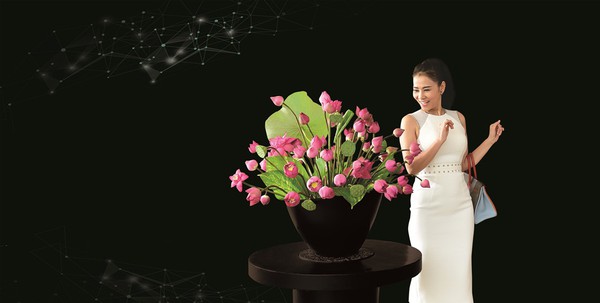 Chồng T&acirc;y lần đầu diện &aacute;o d&agrave;i đ&oacute;n Tết c&ugrave;ng Thu Minh - Ảnh 2.