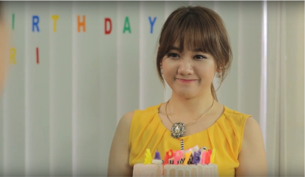 Hari Won tham gia phim ngắn về t&igrave;nh y&ecirc;u văn ph&ograve;ng - Ảnh 1.