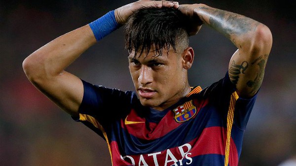 Theo chân Messi và Mascherano, Neymar sắp phải ra tòa vì cáo buộc trốn thuế - Ảnh 1.