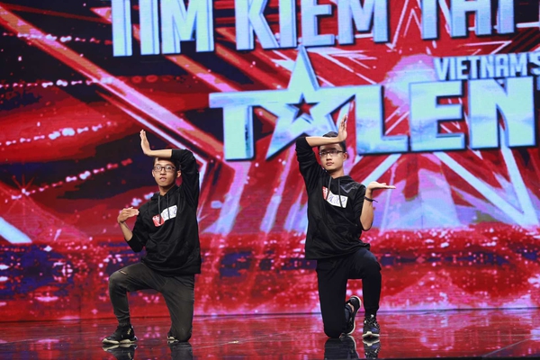 Got Talent: Cười mệt mỏi với th&aacute;nh chế nhạc, ch&agrave;ng trai viết rap số 1 Việt Nam - Ảnh 20.
