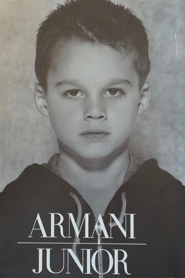 Thầy gi&aacute;o đẹp trai 6 m&uacute;i l&agrave;m người mẫu cho Armani, Moschino - Ảnh 4.