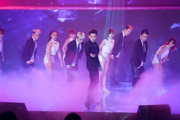 The Remix 2016 chật vật để giữ phong độ của m&ugrave;a 1 - Ảnh 14.