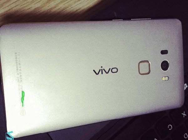 Vivo sắp có smartphone 6 GB RAM đầu tiên trên thế giới - Ảnh 1.