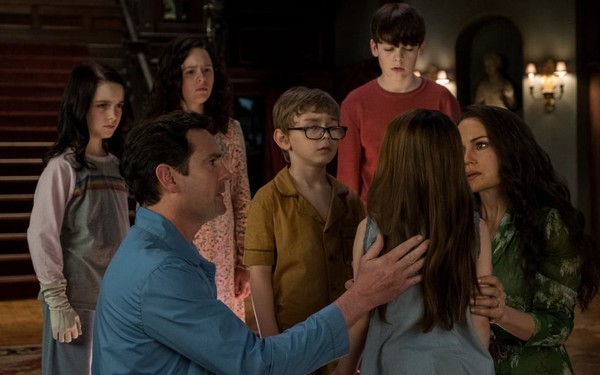 14. Phim The Haunting of Hill House (nội dung phim truyền hình) - The Haunting of Hill House (nội dung phim truyền hình)