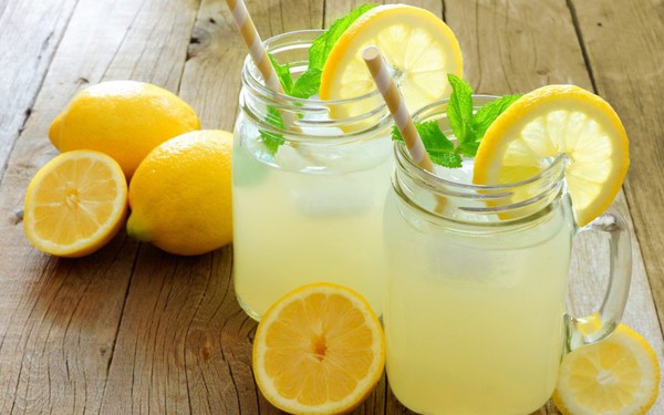 Cách phát âm từ lemonade trong tiếng Anh là như thế nào?
