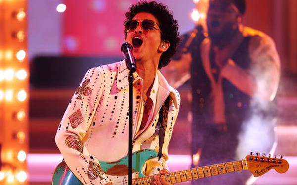 Concert Bruno Mars vướng nghi vấn 'biệt đãi' nghệ sĩ Kbiz, BTC nói gì?