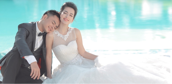 Tú Vi - Văn Anh rủ bạn bè cùng chụp ảnh cưới