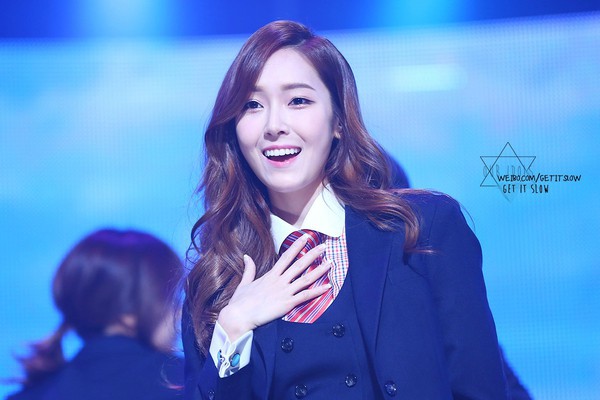 151108-star-jessica4-7a3d9