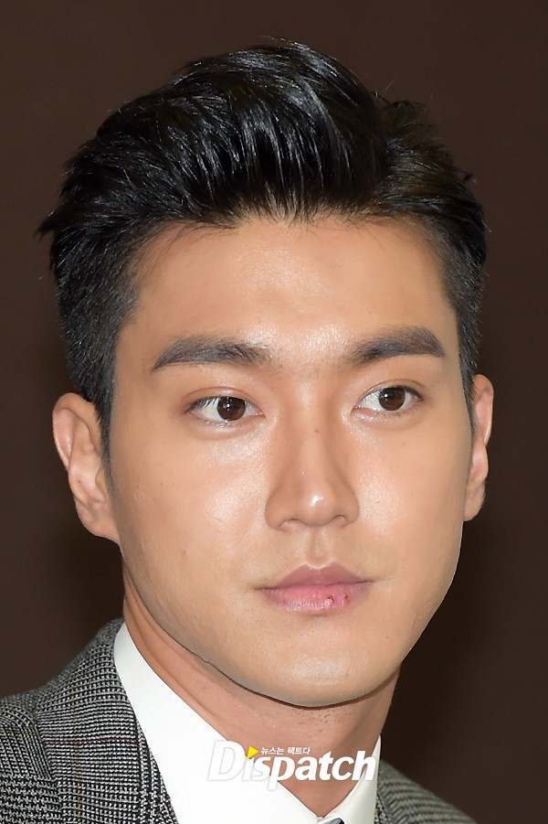 151112-star-siwon4-f1caf