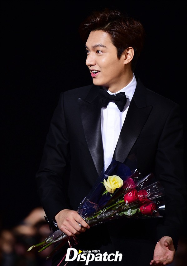 151120-star-Leeminho3-b2208