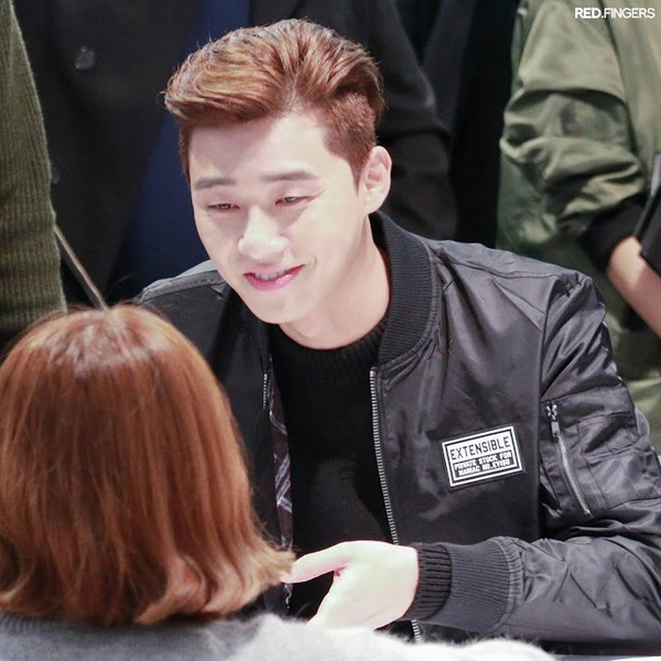 151129-star-parkseojoon-smile-12f4b