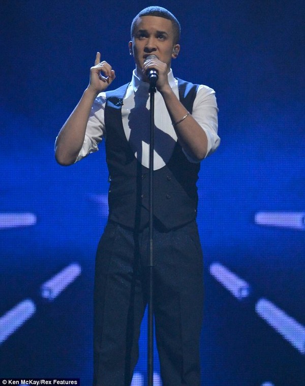 X Factor UK: Chàng trai tự ti giành chiến thắng! 9