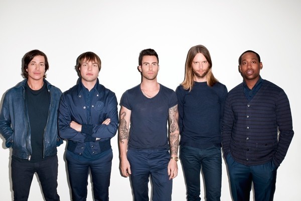 Maroon 5 khoe MV mới dài 10 phút 1