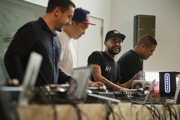 ya_150918_thre3style_world_final_0006-1b65b