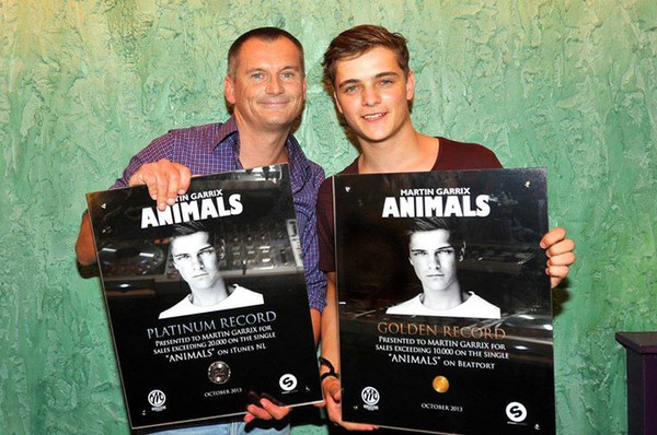 martin-garrix-award-ad3a3