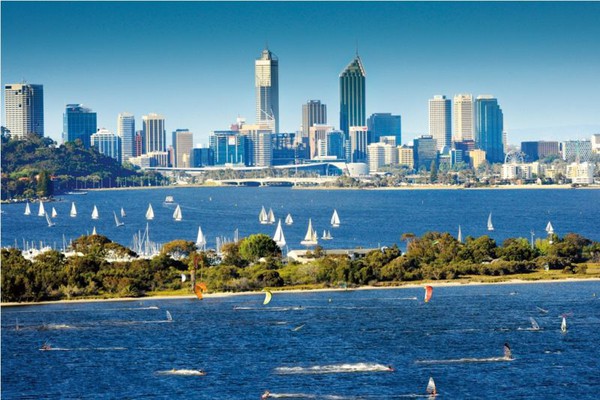 Beautiful-harbor-in-Perth-Australia2-adca5