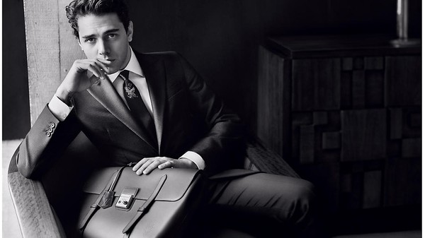 louis-vuitton--Louis_Vuitton_LV_Now_Ombre_Campaign_2_DI3-36727