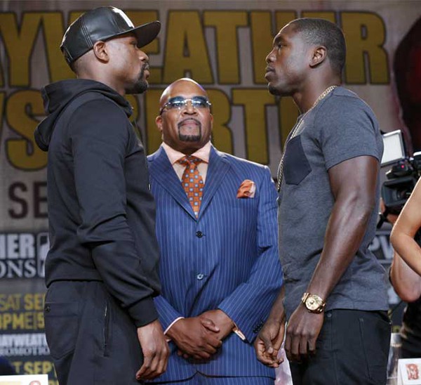 010_Floyd_Mayweather_and_Andre_Berto-0c49b
