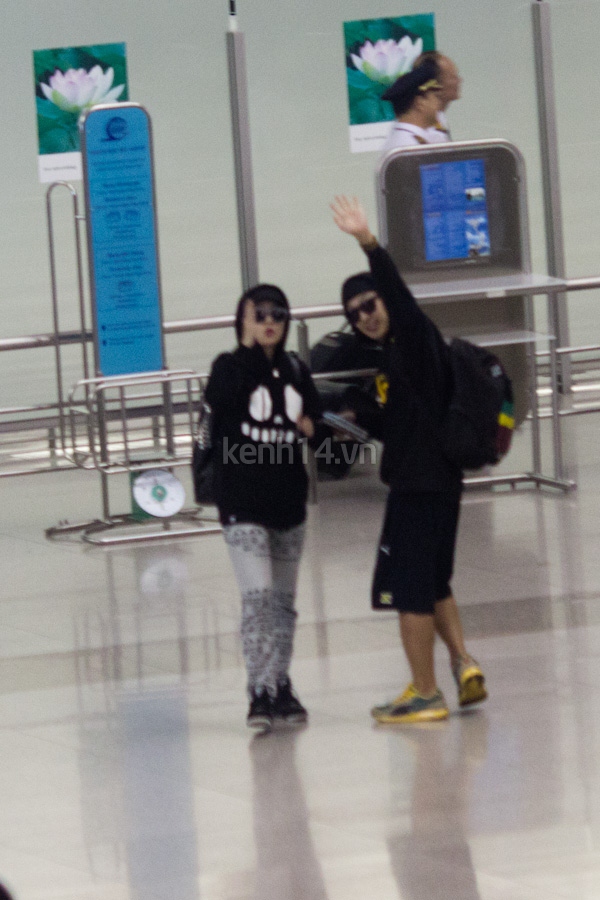 Haha "Running Man" mi gi&oacute; tạm biệt fan Việt về nước 5