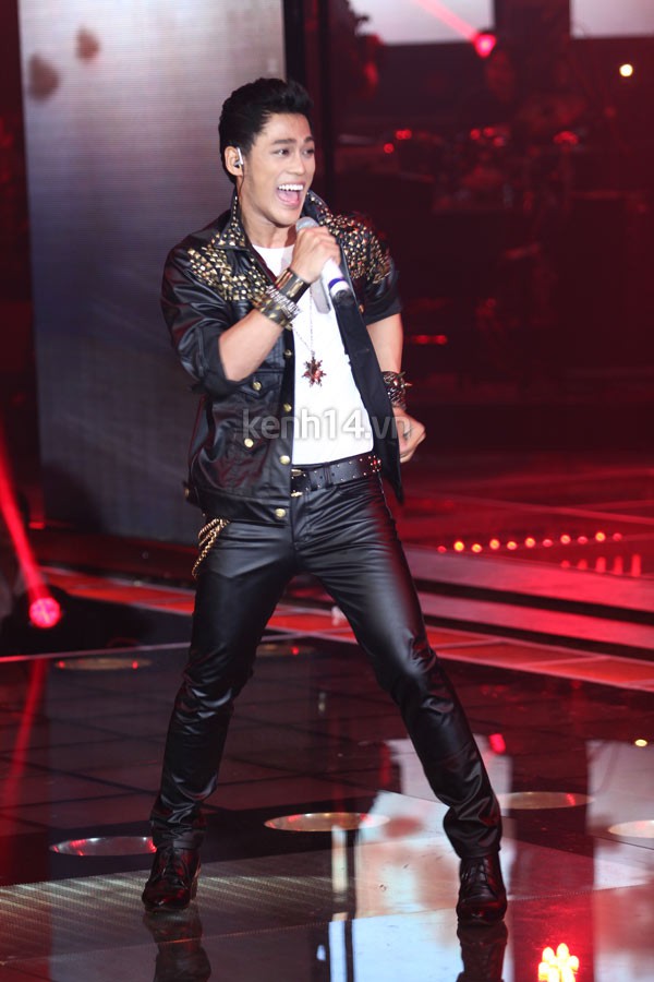 Đào Bá Lộc, Hằng Bingboong dừng chân ở The Voice 8