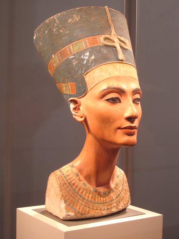 150811nefertiti07-abeb2