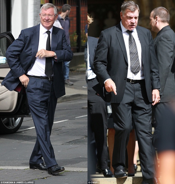 2BB5311200000578-3212936-Sir_Alex_Ferguson_arrives_for_the_service_Mr_Neville_helped_to_d-m-114_1440691758758-horz-837ea