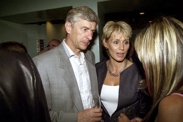 Arsene-Wenger-and-wife-split-3fae1