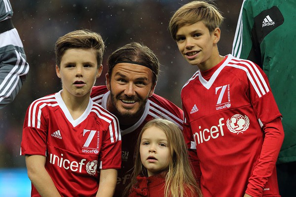 harper-beckham1--a-7fc87