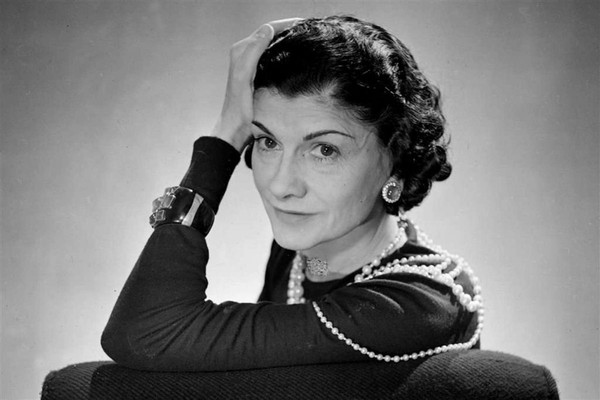 Madame Coco Chanel Portrait Of Gabrielle Bonheur Metal Print by Artista  Fratta  Fine Art America