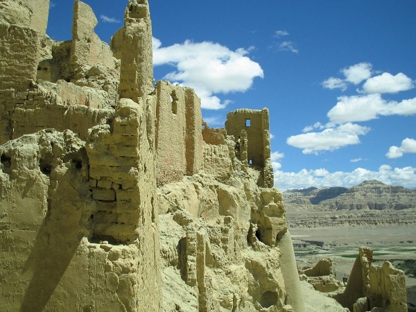 Vương quốc cổ "toàn núi và đền thờ" ở Tây Tạng 4