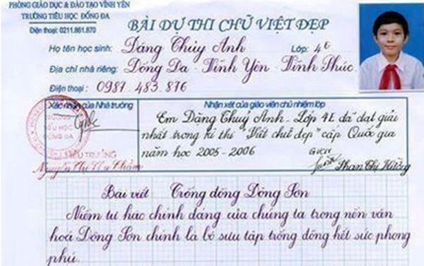 Dân mạng xôn xao với cậu bé viết chữ đẹp