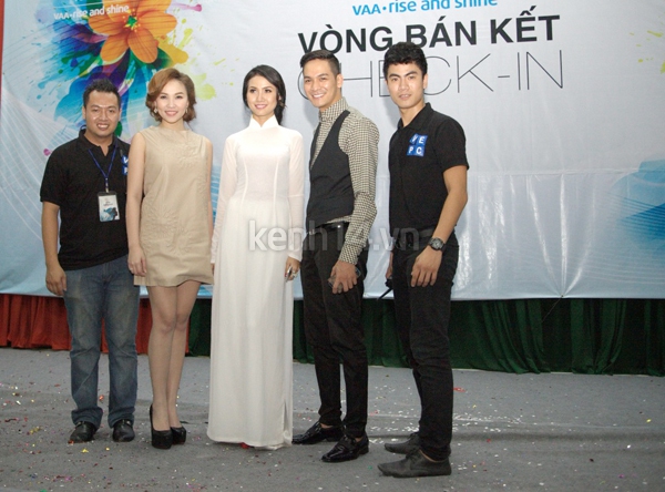 Ngắm những nữ sinh đ&aacute;ng y&ecirc;u của Học viện H&agrave;ng Kh&ocirc;ng 17