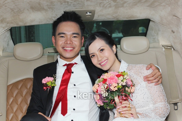 Miss Teen Huyền Trang được xe Limousine đón trong lễ rước dâu 64