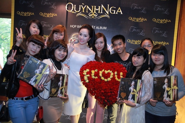 Quỳnh Nga đầu tư 2 tỷ cho album đầu tay 4