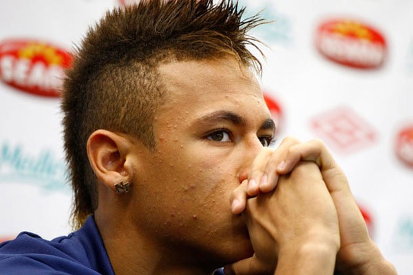 Neymar đang "ế" tr&ecirc;n thị trường chuyển nhượng 1